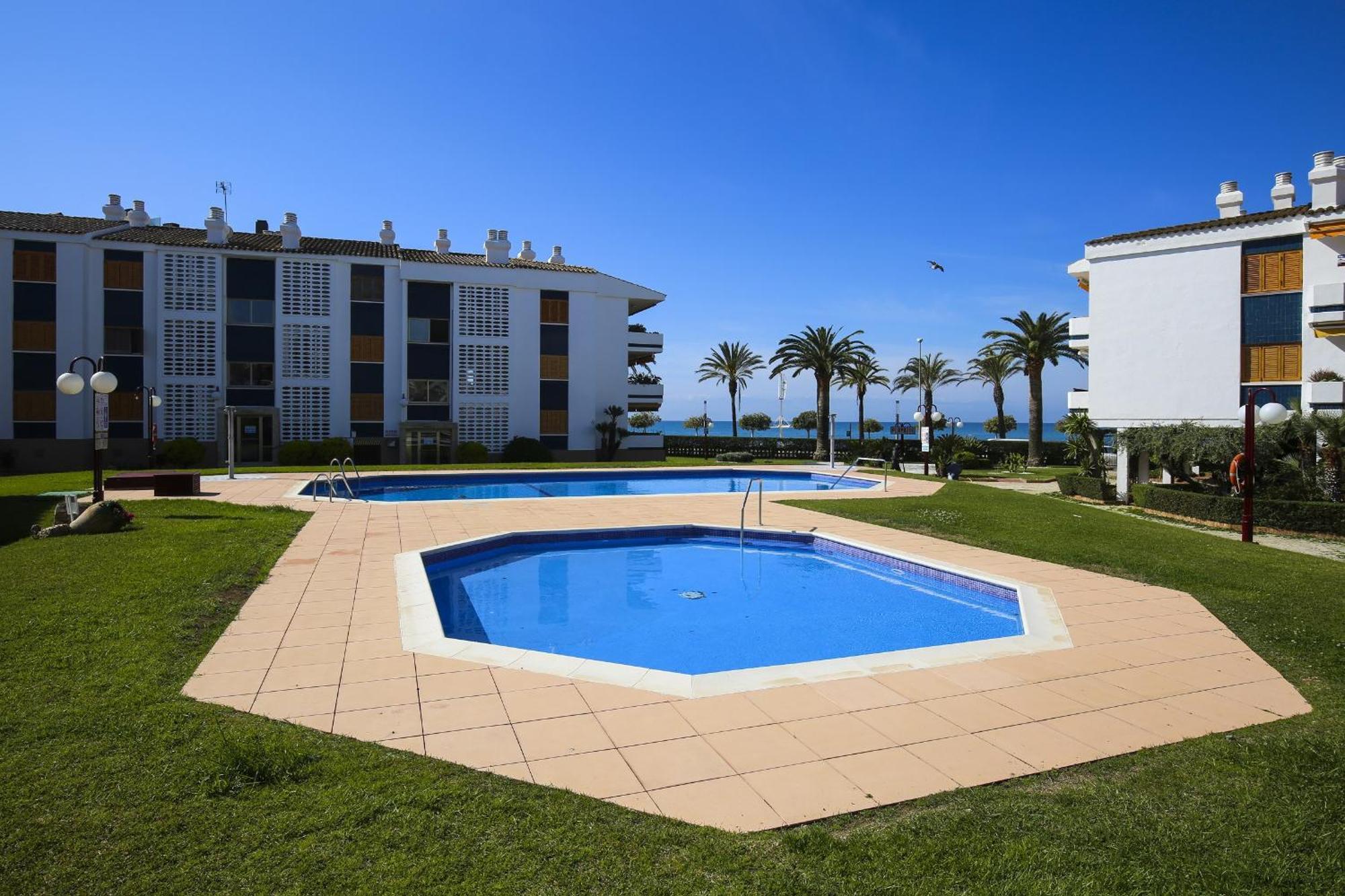 New Playazul 4 Apartment Кембрилс Екстериор снимка